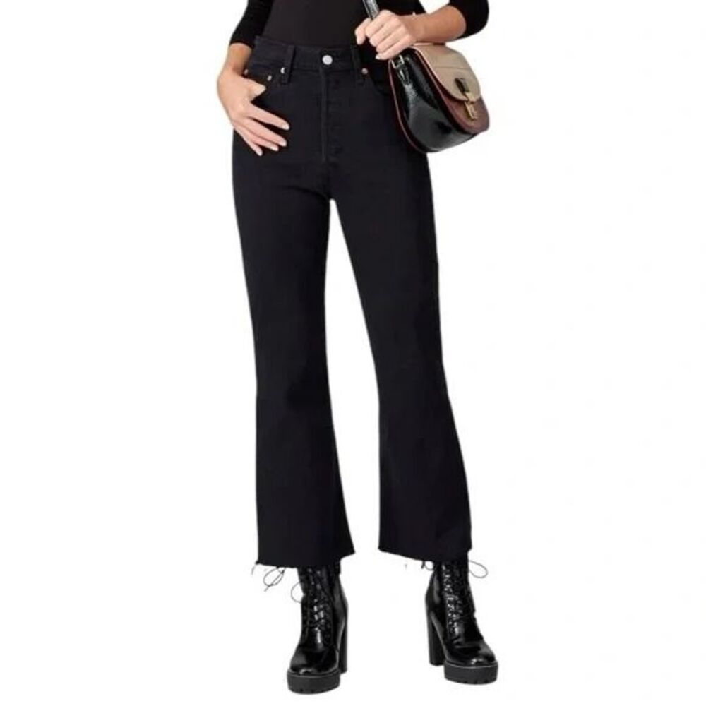 28 Levi's High Rise Ribcage Crop Flare Button Fly Raw Hem Black